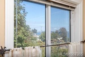 8626 Lochside Dr, North Saanich, BC