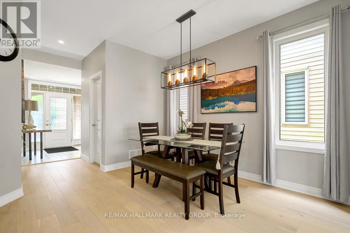 78 Russet Terrace, Ottawa, ON - Indoor Photo Showing Dining Room