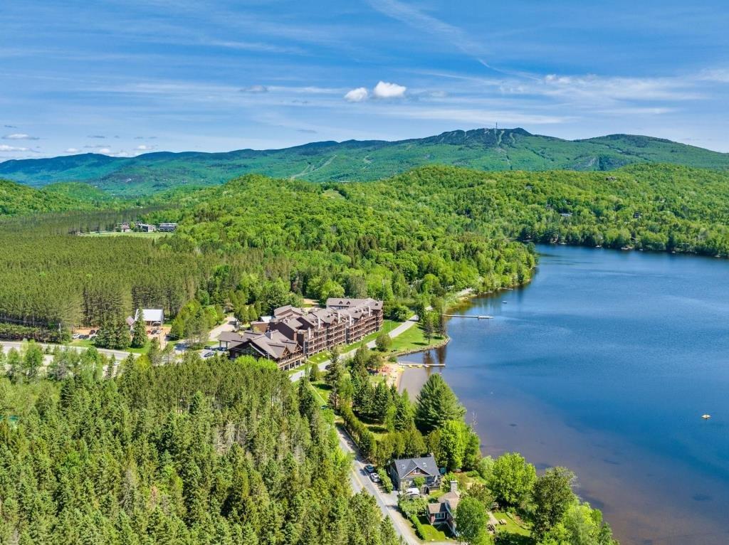 Aerial photo - 19-2396 Rue Labelle, Mont-Tremblant, QC - Outdoor With Body Of Water With View