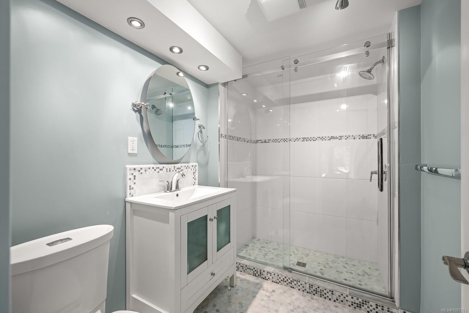 9900 Greenhill Rd, Denman Island, BC