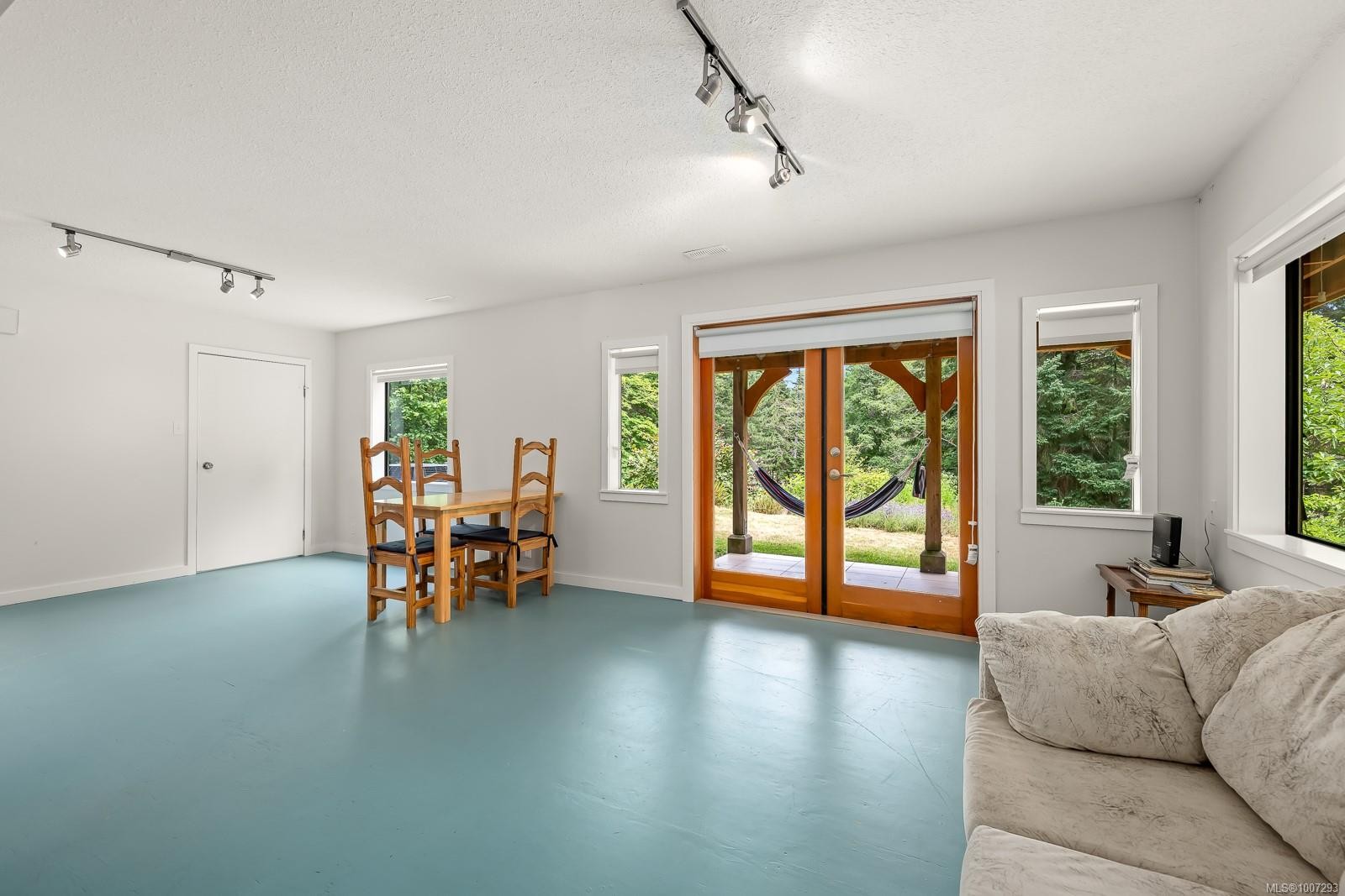 9900 Greenhill Rd, Denman Island, BC