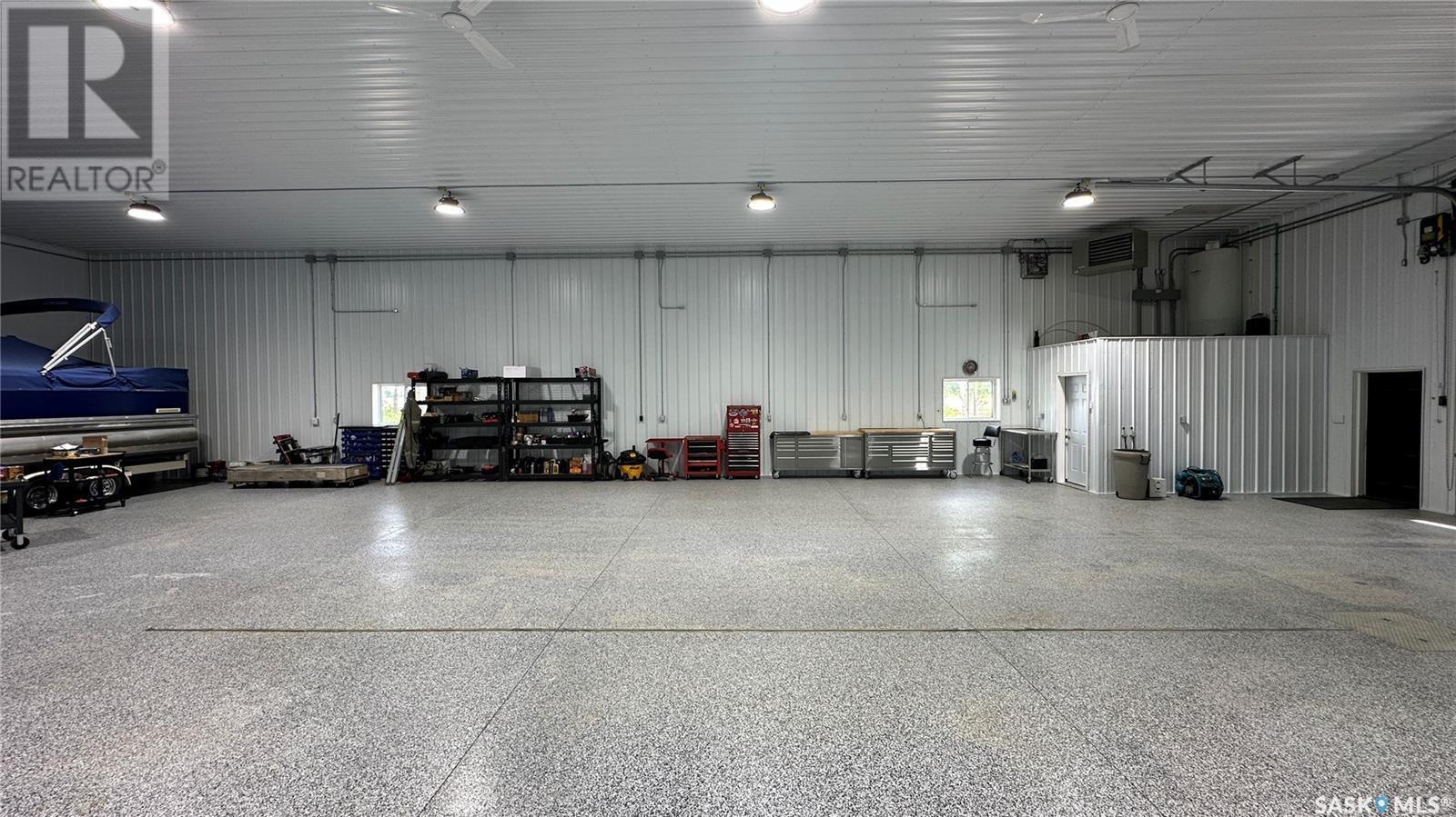 Melfort Acreage, Willow Creek Rm No. 458, SK - Indoor Photo Showing Garage