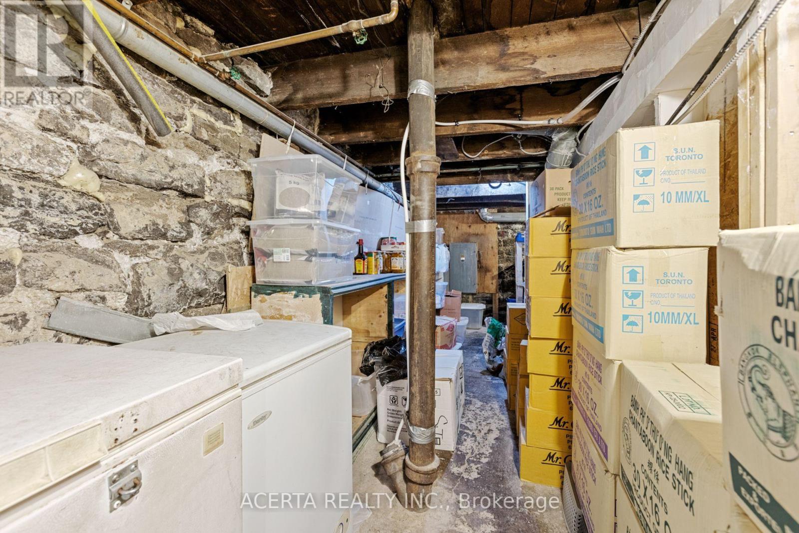 399 Bank Street, Ottawa, ON