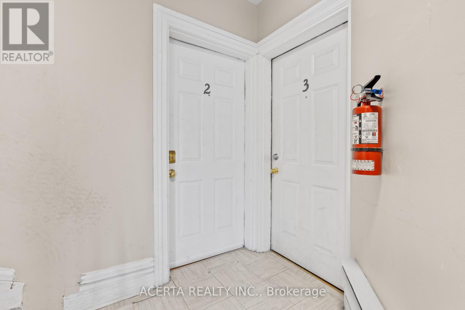 399 Bank Street, Ottawa, ON