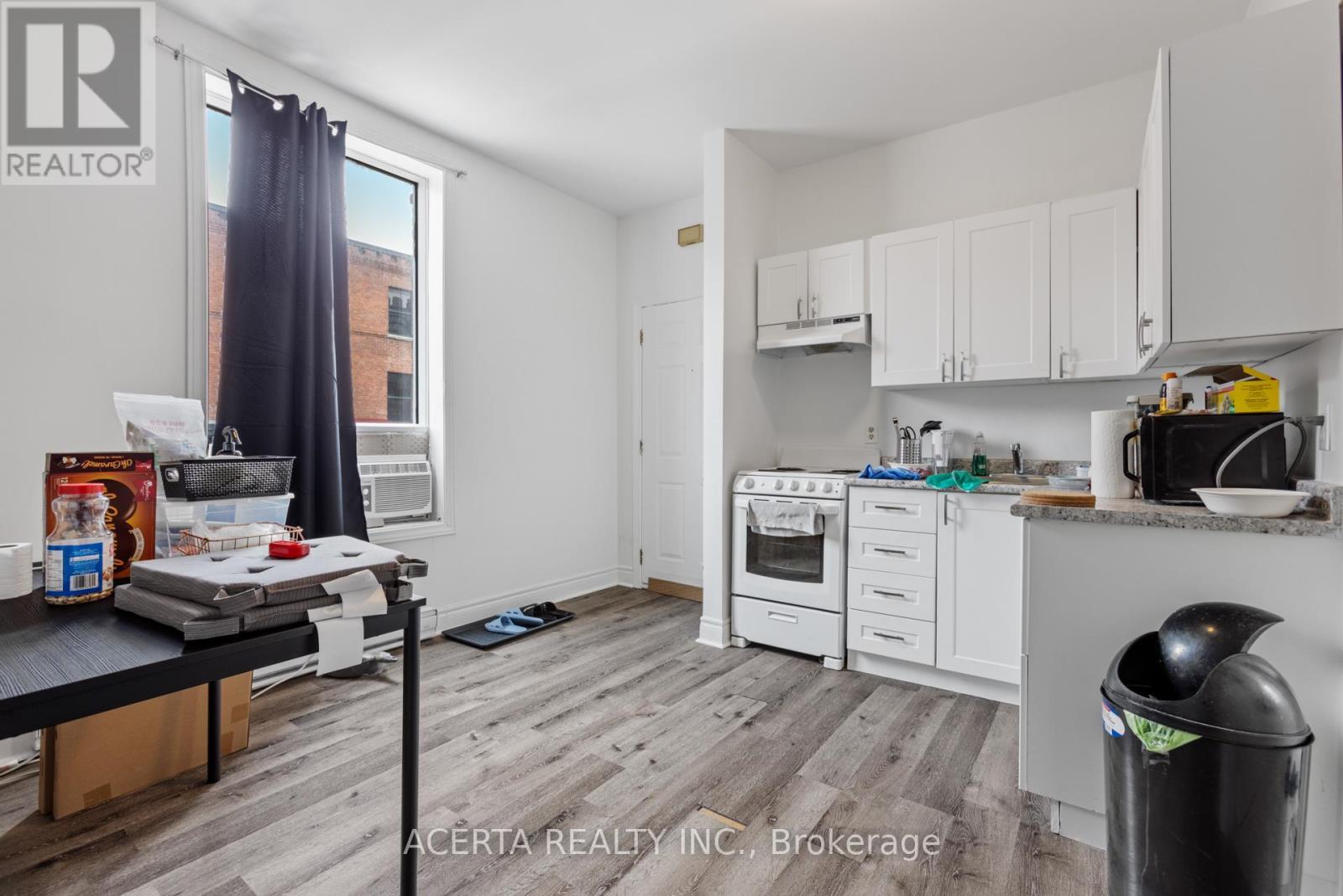 399 Bank Street, Ottawa, ON