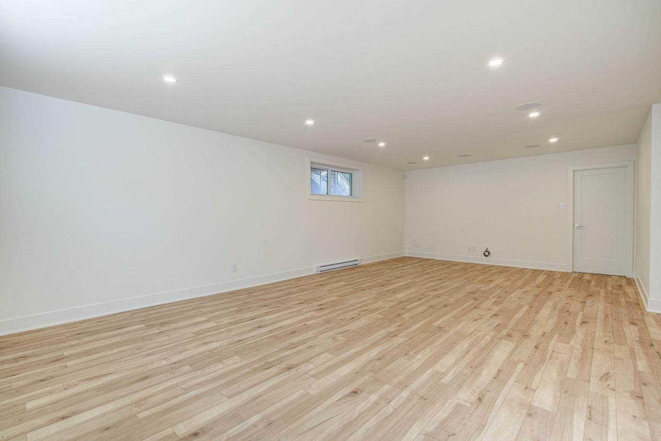 Family room - Rue Des Fortifications, Saint-Jean-Sur-Richelieu, QC - Indoor Photo Showing Other Room