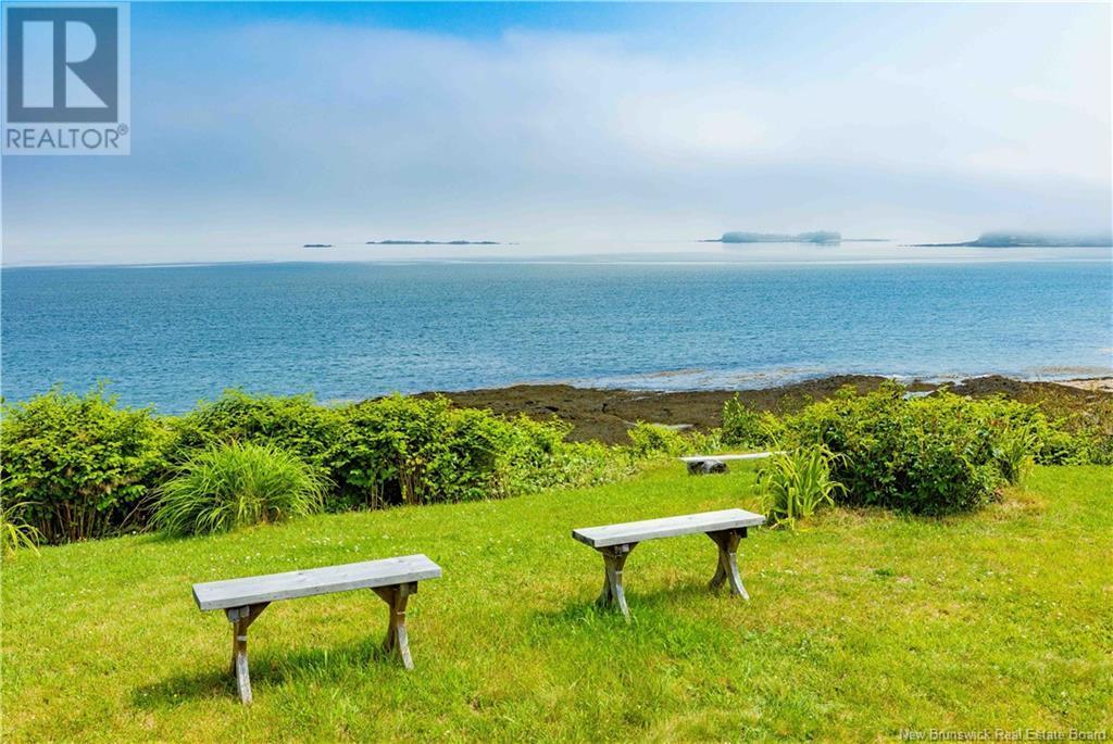 1424 Route 175, Pocologan, NB