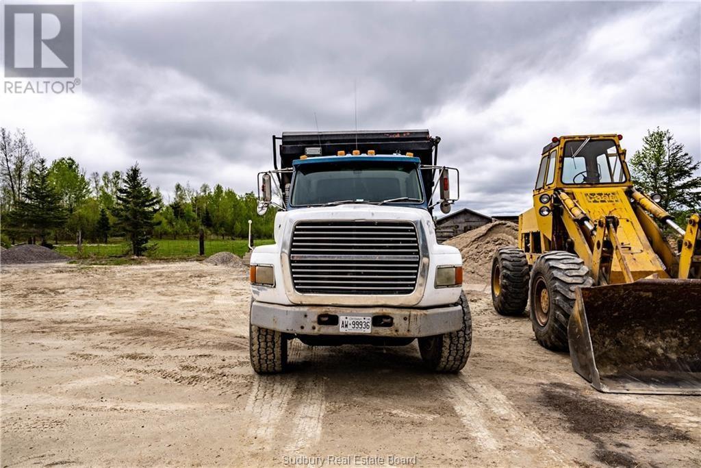 876 Montee Principale, Chelmsford, ON