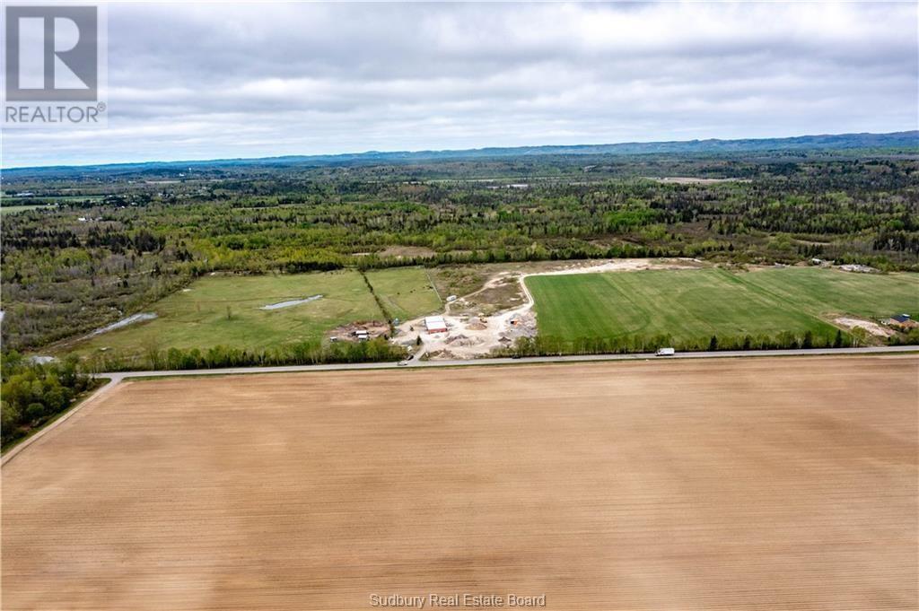 876 Montee Principale, Chelmsford, ON