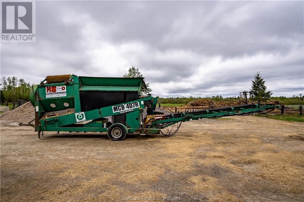 876 Montee Principale, Chelmsford, ON