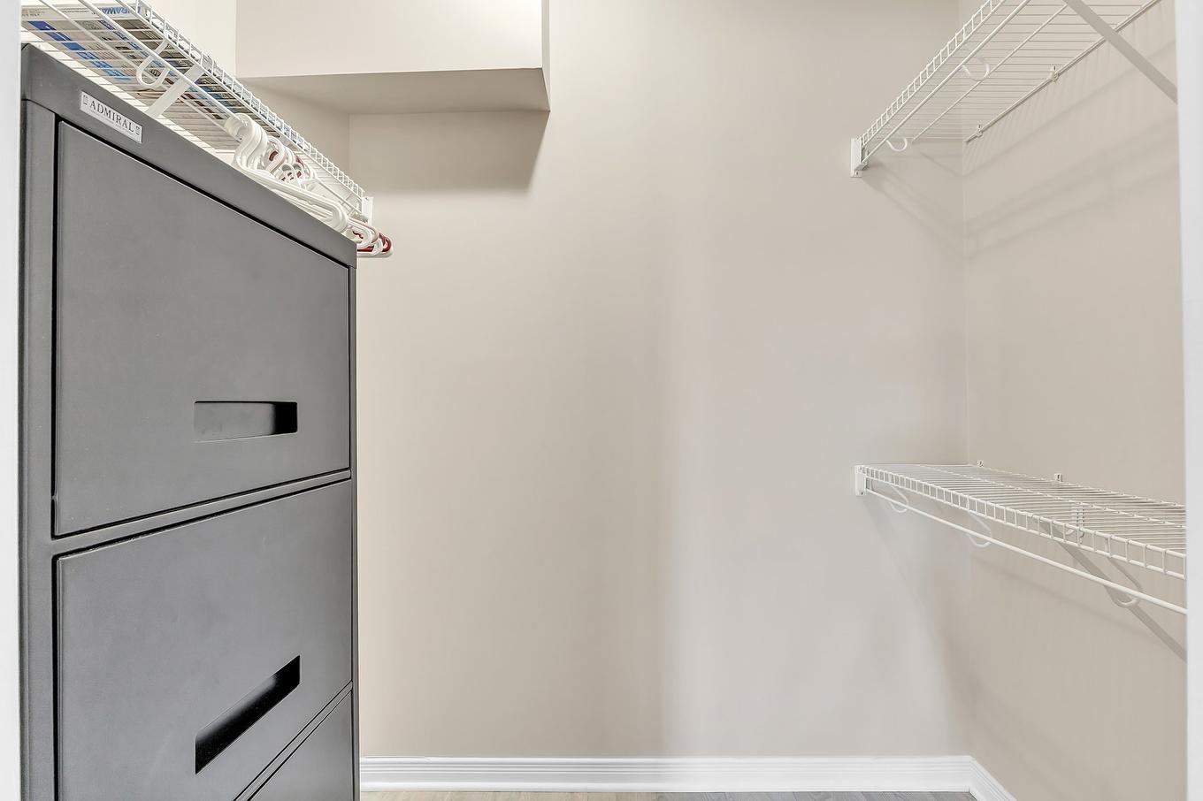 Penderie (Walk-in) - 105-505 Boul. De La Gappe, Gatineau (Gatineau), QC - Indoor With Storage