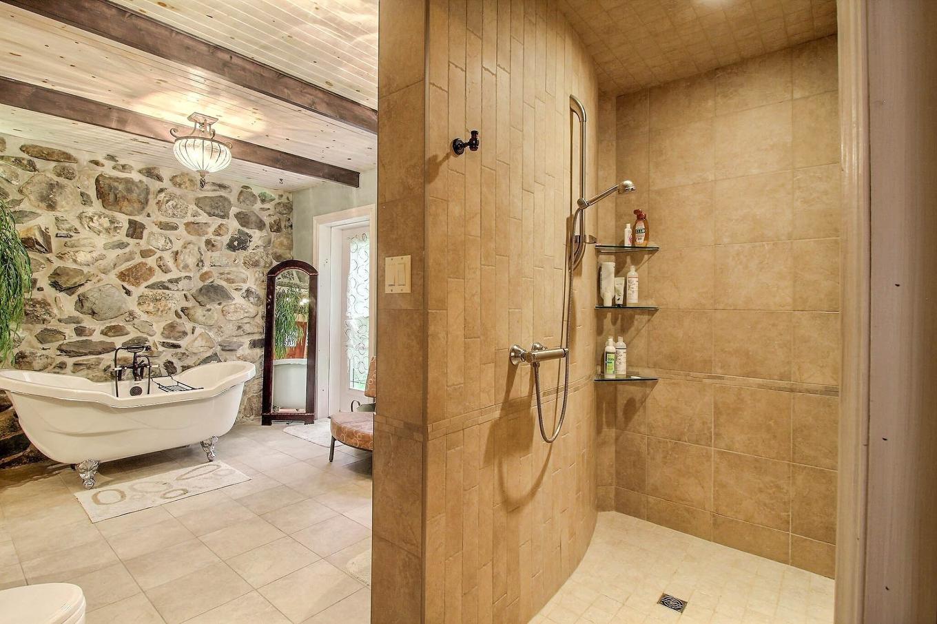 Bathroom - 7655 Rue St-François N., Sherbrooke (Brompton/Rock Forest/Saint-Élie/Deauville), QC - Indoor Photo Showing Bathroom