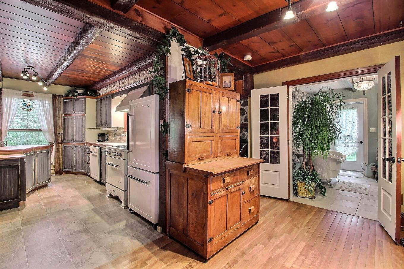 Kitchen - 7655 Rue St-François N., Sherbrooke (Brompton/Rock Forest/Saint-Élie/Deauville), QC - Indoor Photo Showing Kitchen