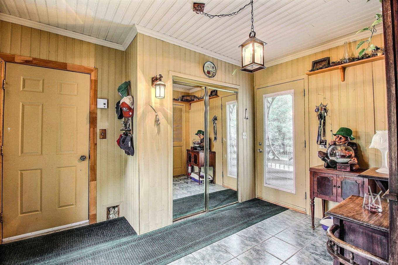 Hall - 7655 Rue St-François N., Sherbrooke (Brompton/Rock Forest/Saint-Élie/Deauville), QC - Photo Showing Other Room