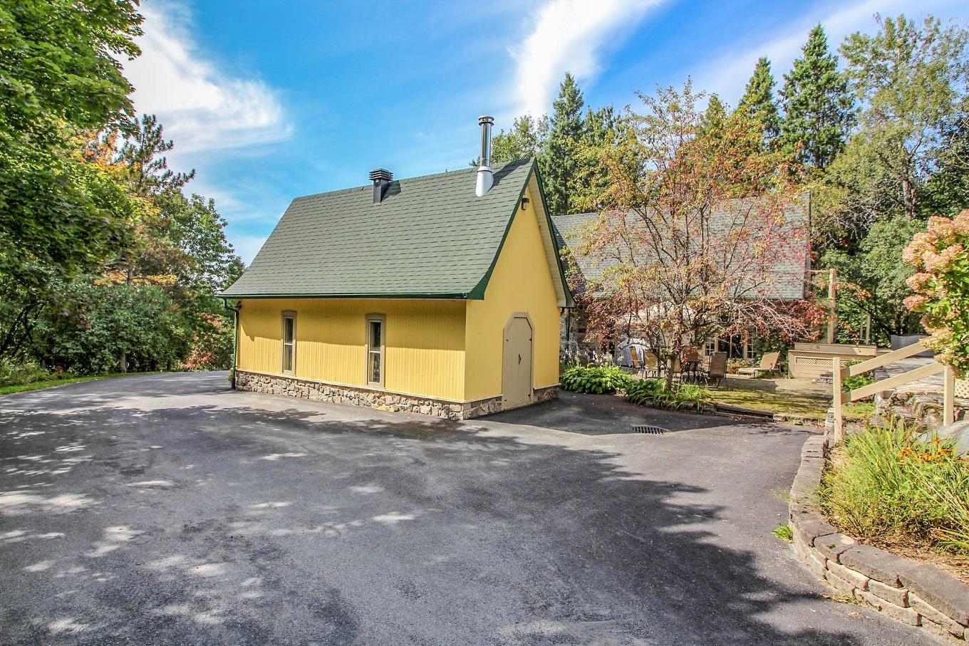 Barn - 7655 Rue St-François N., Sherbrooke (Brompton/Rock Forest/Saint-Élie/Deauville), QC - Outdoor