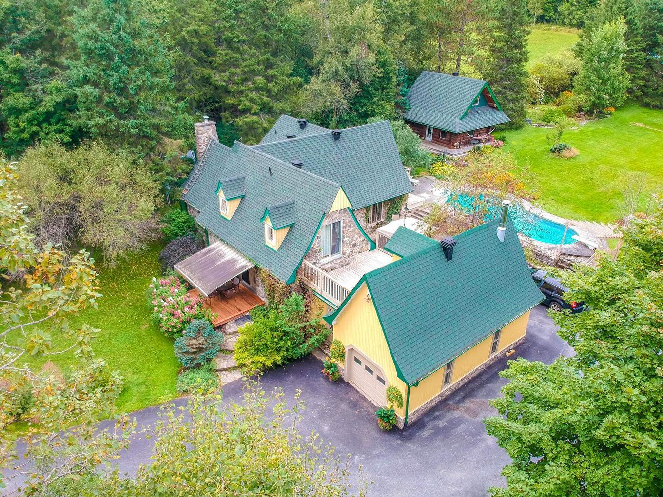 Aerial photo - 7655 Rue St-François N., Sherbrooke (Brompton/Rock Forest/Saint-Élie/Deauville), QC - Outdoor