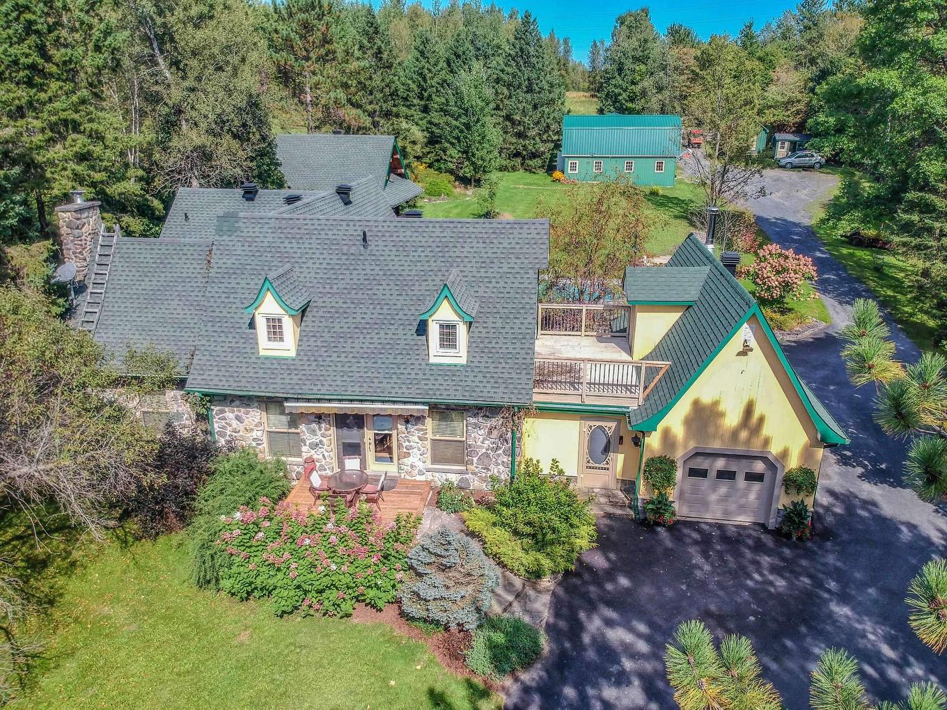 Aerial photo - 7655 Rue St-François N., Sherbrooke (Brompton/Rock Forest/Saint-Élie/Deauville), QC - Outdoor