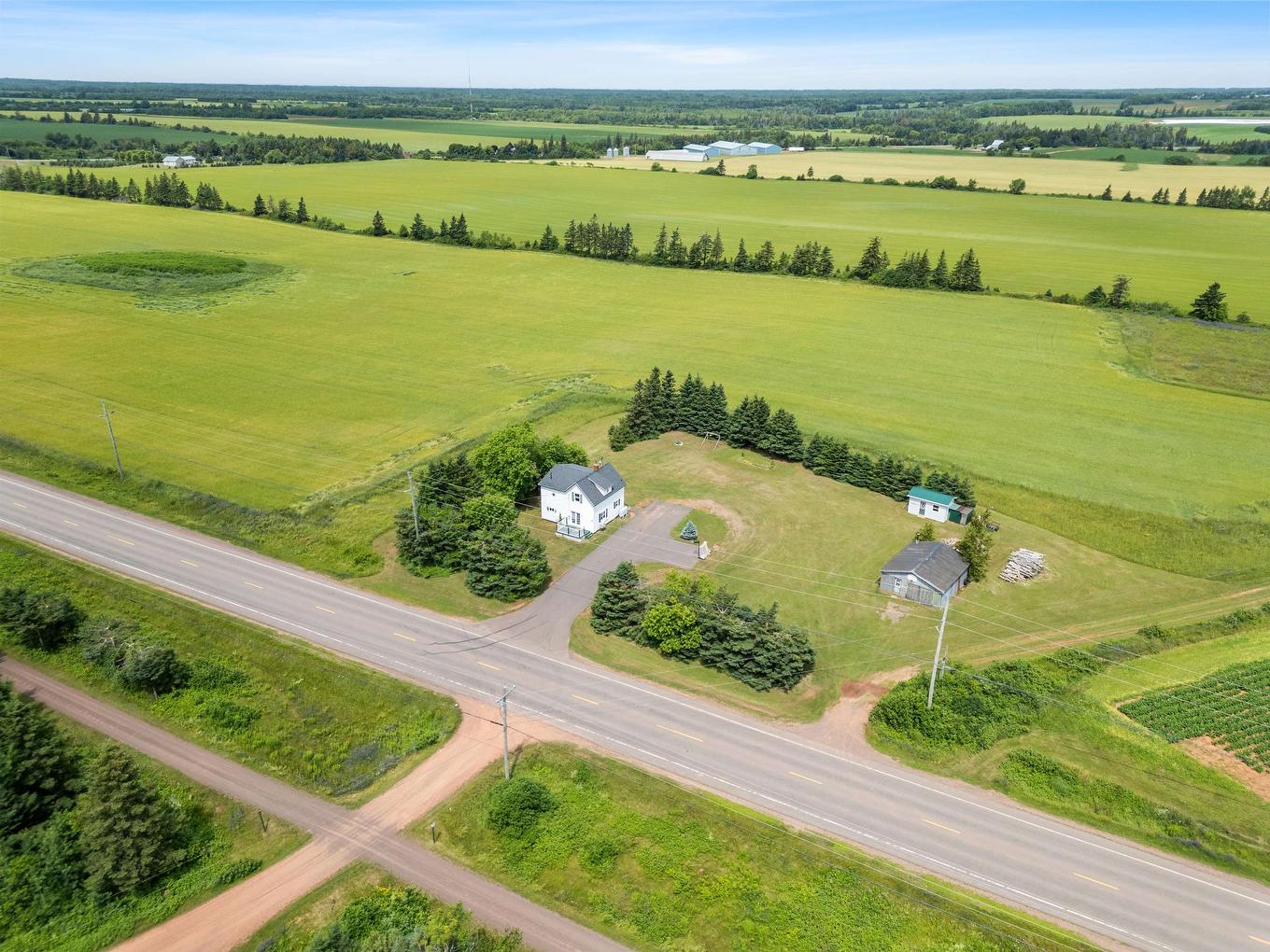 768 Dock Road, Elmsdale, PE