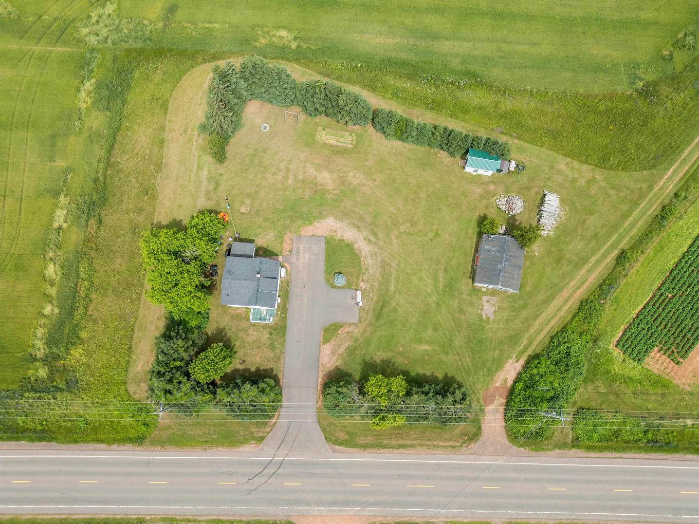 768 Dock Road, Elmsdale, PE