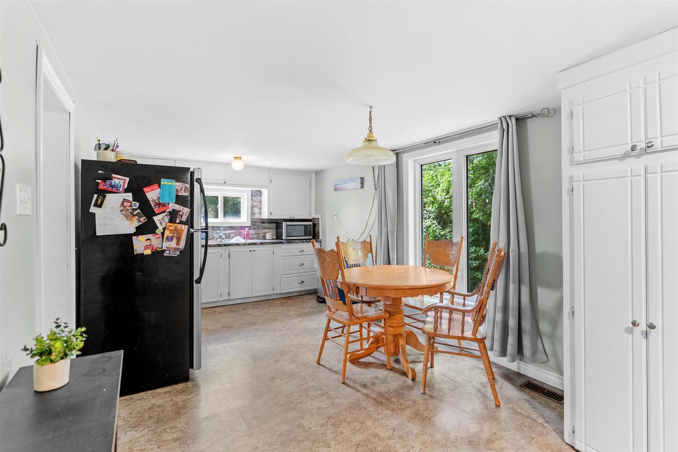 768 Dock Road, Elmsdale, PE