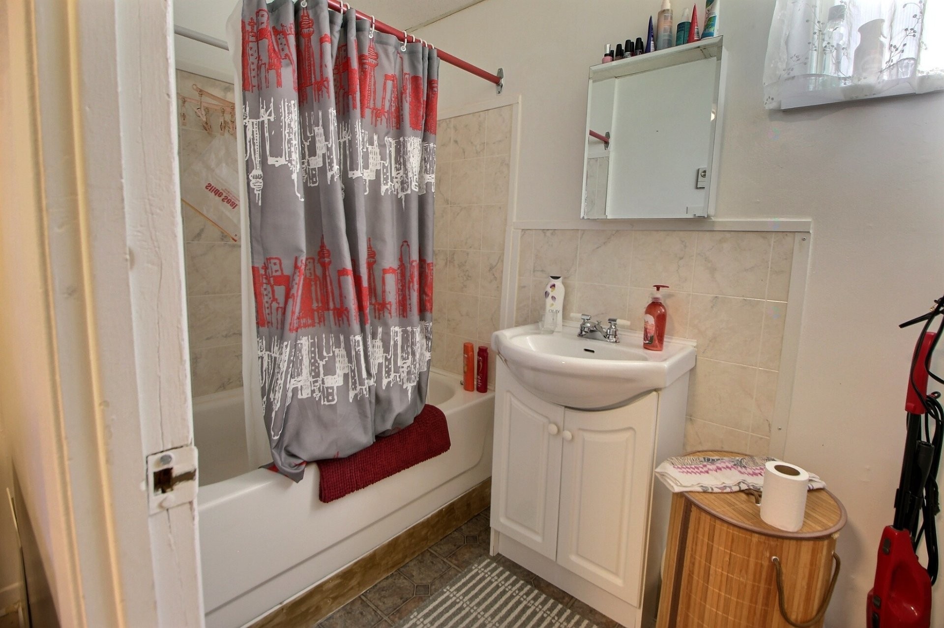 Bathroom - 472 7E Avenue O., Amos, QC - Indoor Photo Showing Bathroom