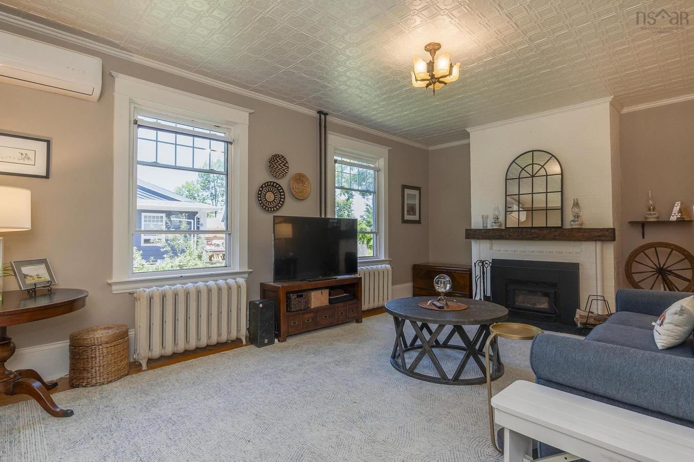 57 Alexandra Avenue, Bridgewater, NS