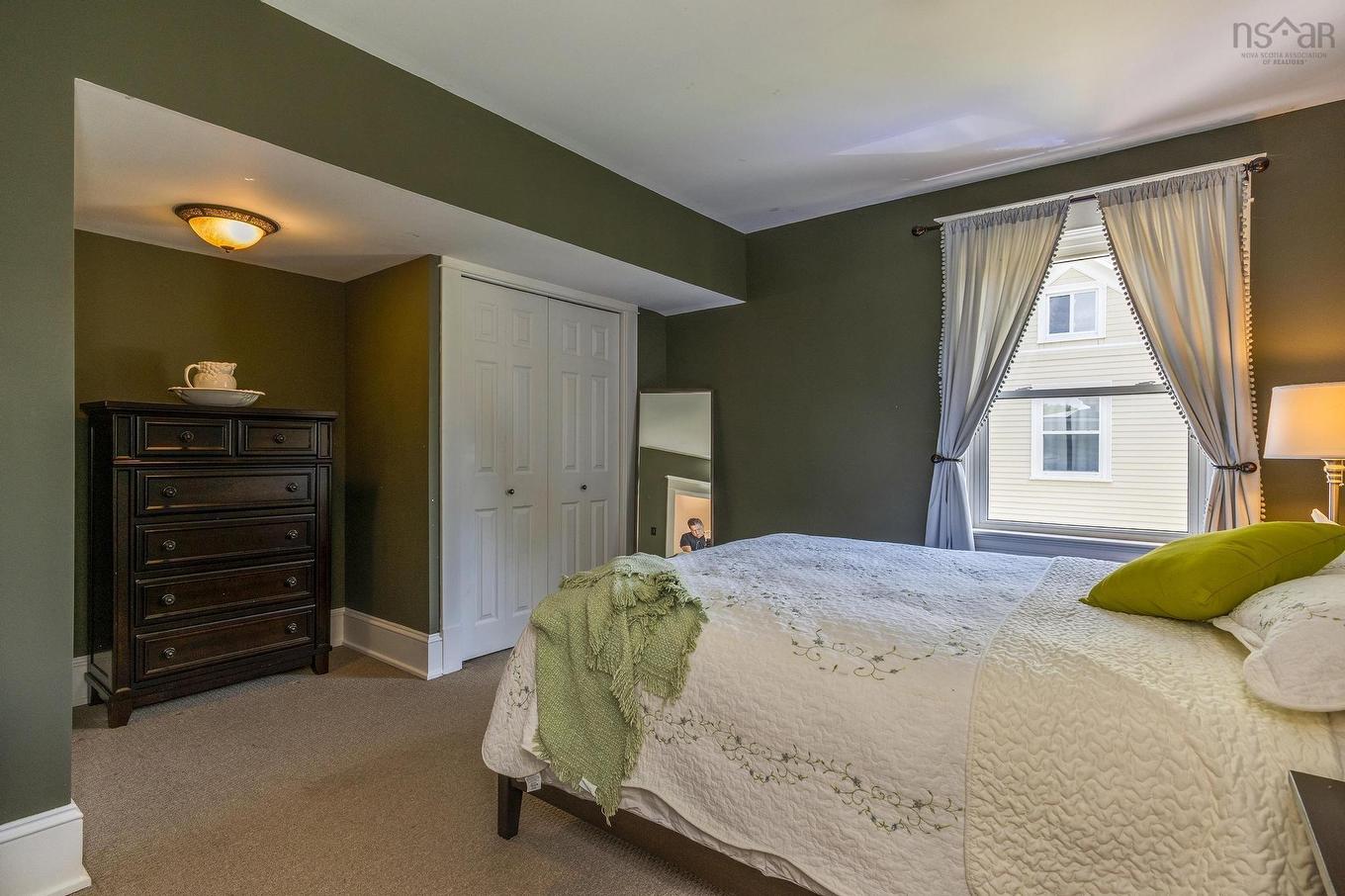 57 Alexandra Avenue, Bridgewater, NS