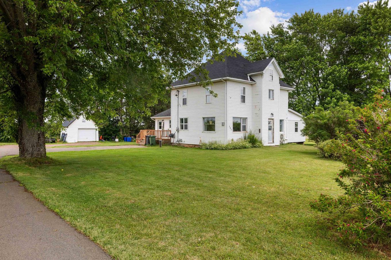 151 Lady Slipper Drive N, Miscouche, PE