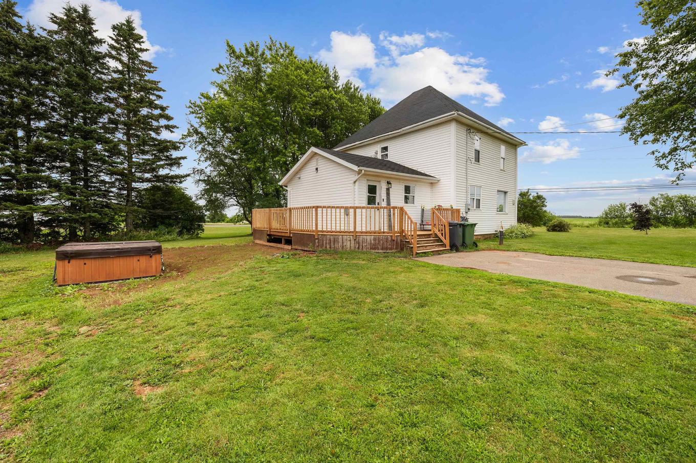 151 Lady Slipper Drive N, Miscouche, PE