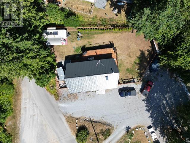 2545 Smelter Ave, Texada Island, BC - Outdoor