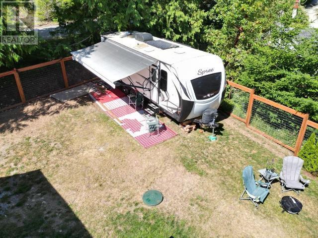 2545 Smelter Ave, Texada Island, BC - Outdoor