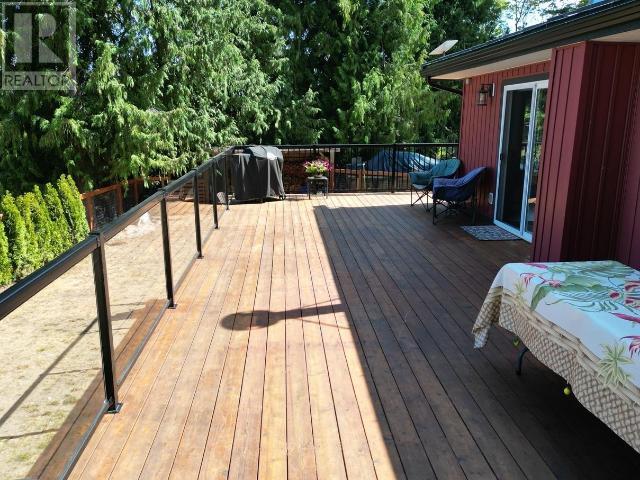 2545 Smelter Ave, Texada Island, BC - Outdoor With Deck Patio Veranda With Exterior