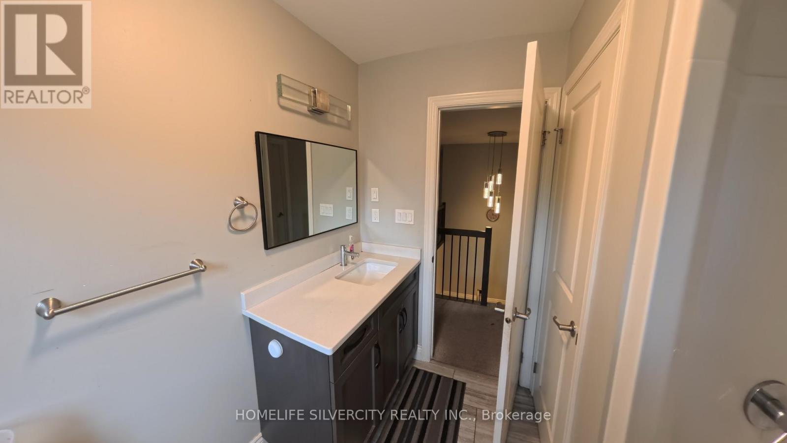550 Bonaventure Court, Greater Sudbury, ON - Indoor Photo Showing Bathroom