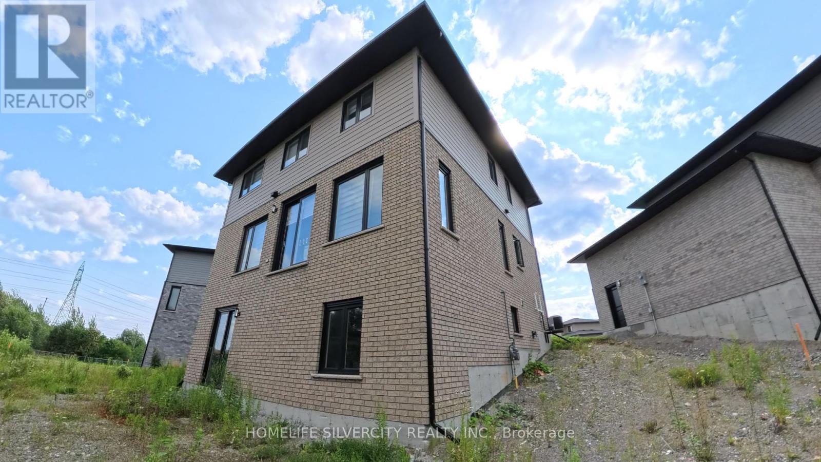 550 Bonaventure Court, Greater Sudbury, ON - Outdoor With Exterior