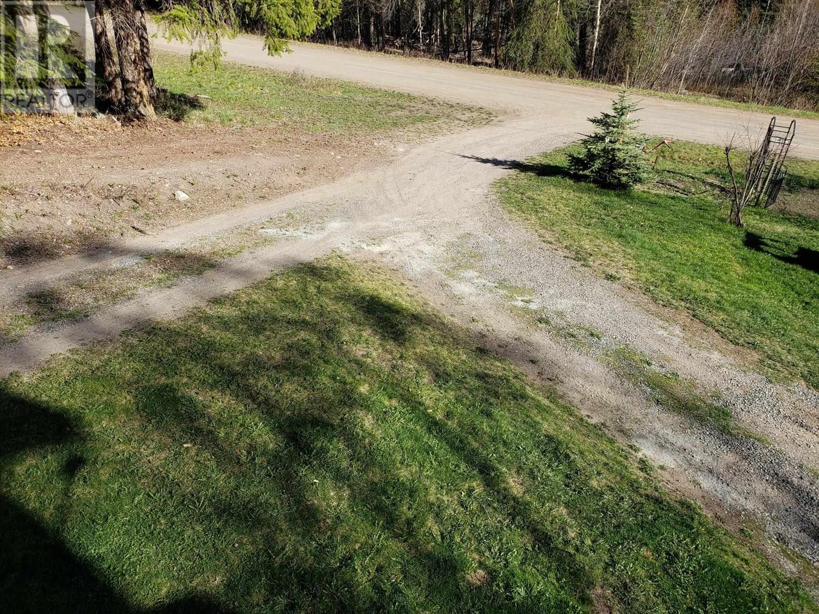 7589 Julsrud Road, Lone Butte, BC - Outdoor With View