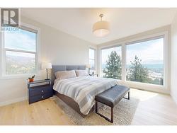 Plenty of natural light -