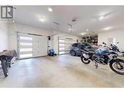 3 car 907 sq. ft garage with EV Charger -