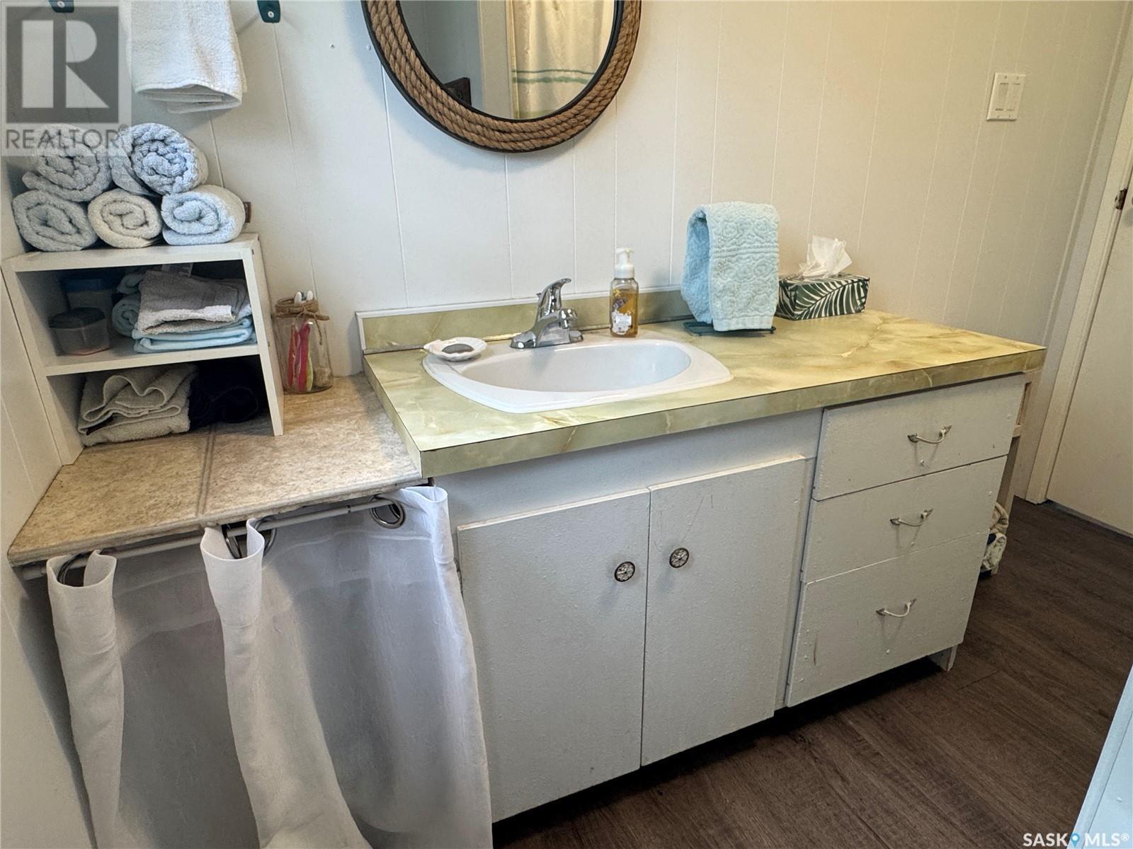 1504 Spruce Street, Northern Admin District, SK - Indoor Photo Showing Bathroom
