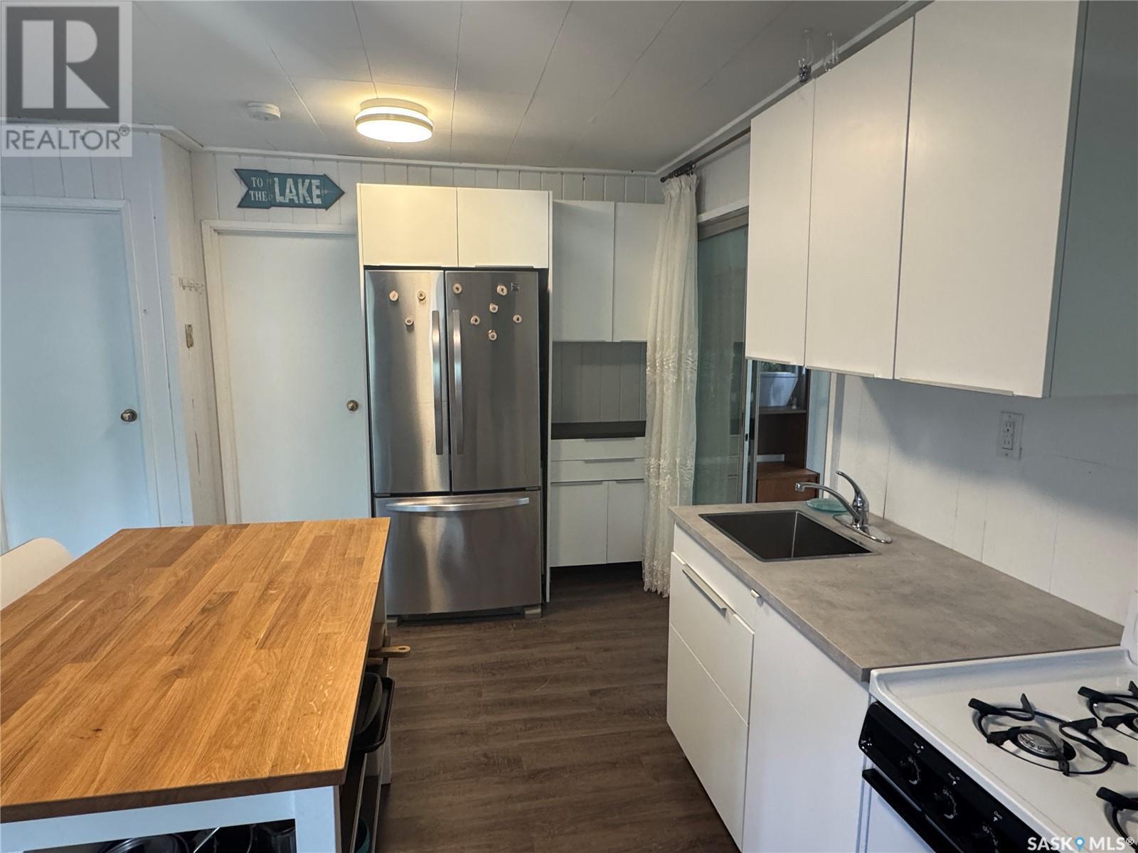 1504 Spruce Street, Northern Admin District, SK - Indoor Photo Showing Kitchen