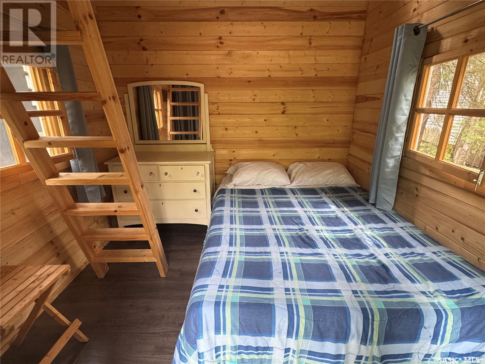 1504 Spruce Street, Northern Admin District, SK - Indoor Photo Showing Bedroom