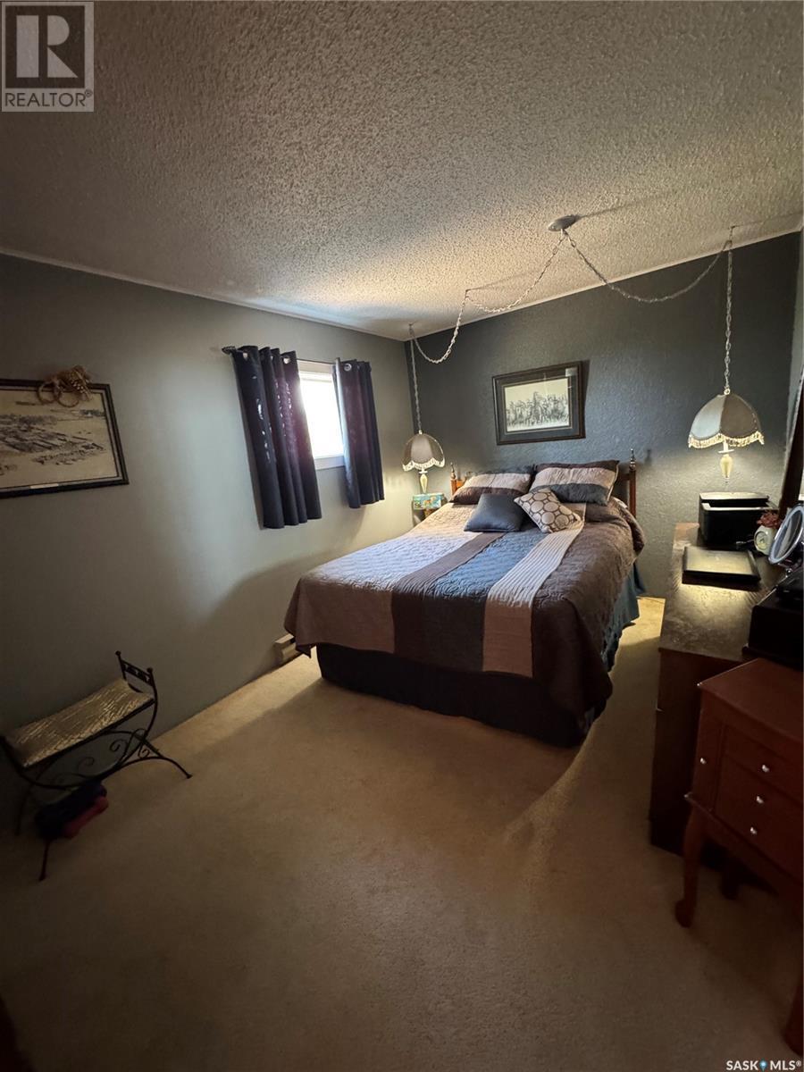 Deeded & Lease Land W/ Yard Near St Victor, Willow Bunch Rm No. 42, SK