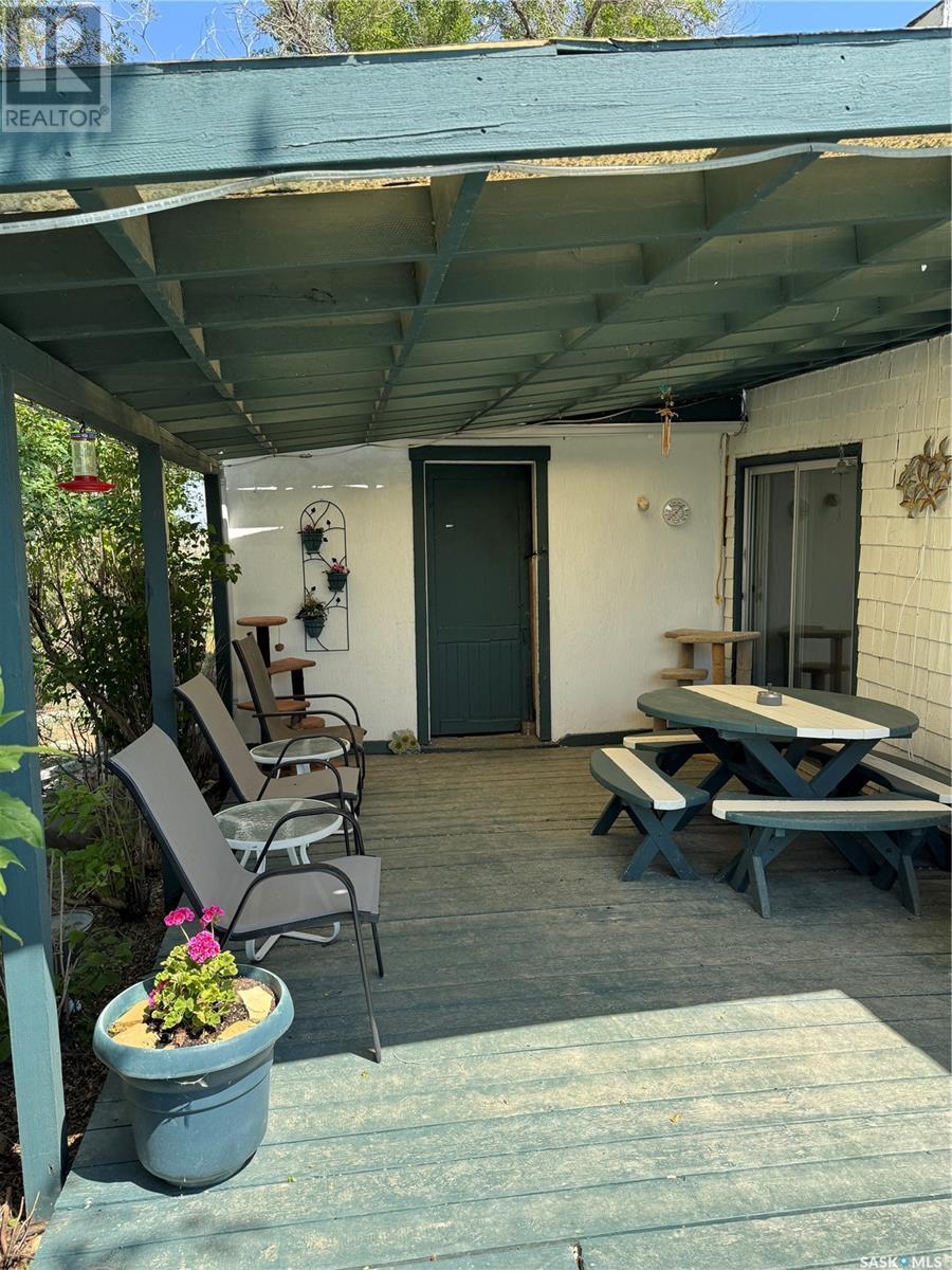 Deeded & Lease Land W/ Yard Near St Victor, Willow Bunch Rm No. 42, SK