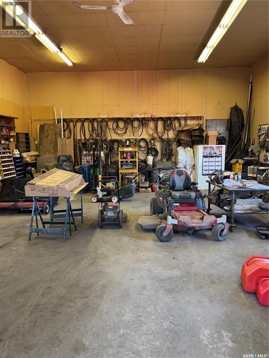 Deeded & Lease Land W/ Yard Near St Victor, Willow Bunch Rm No. 42, SK