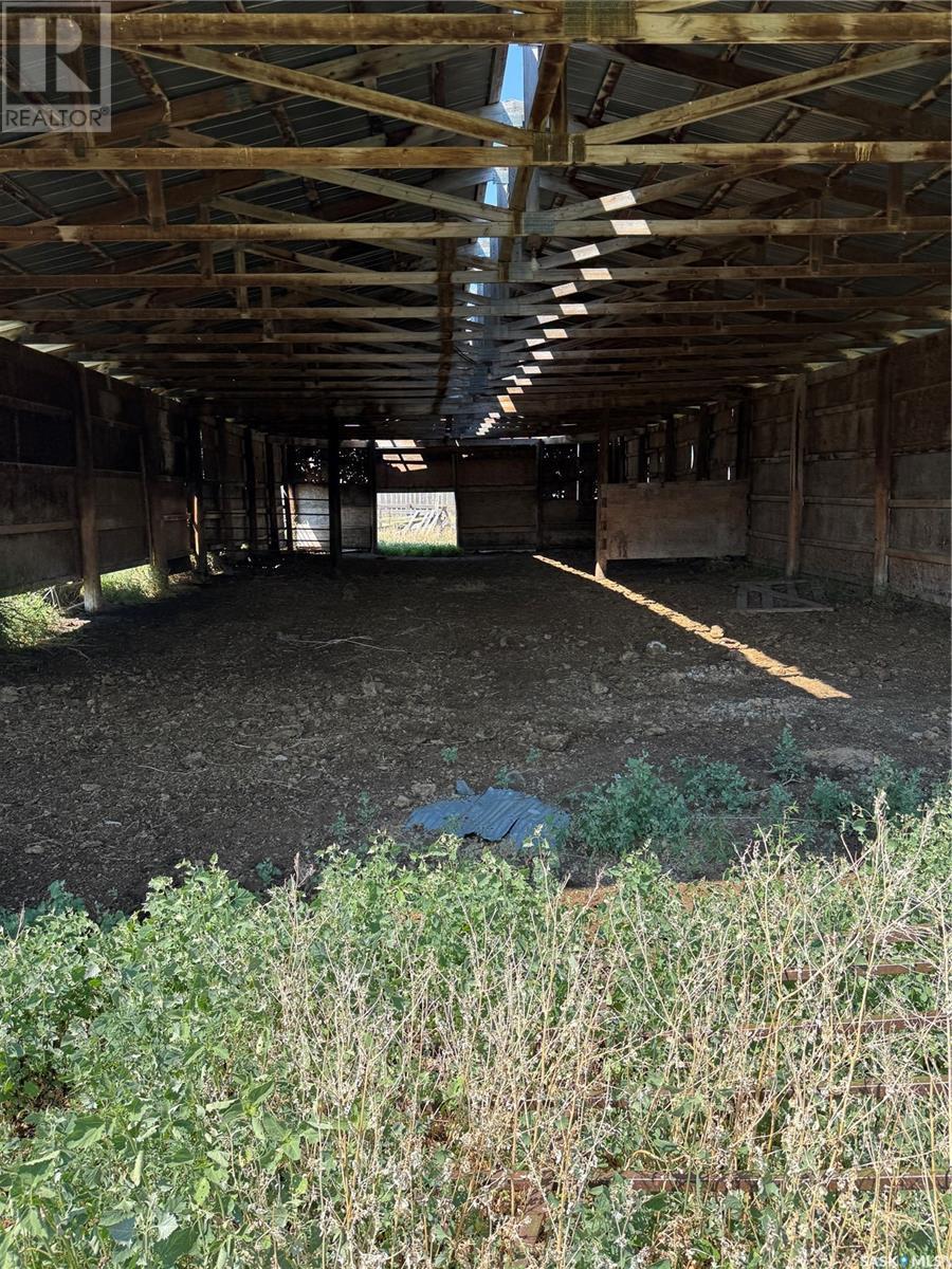 Deeded & Lease Land W/ Yard Near St Victor, Willow Bunch Rm No. 42, SK