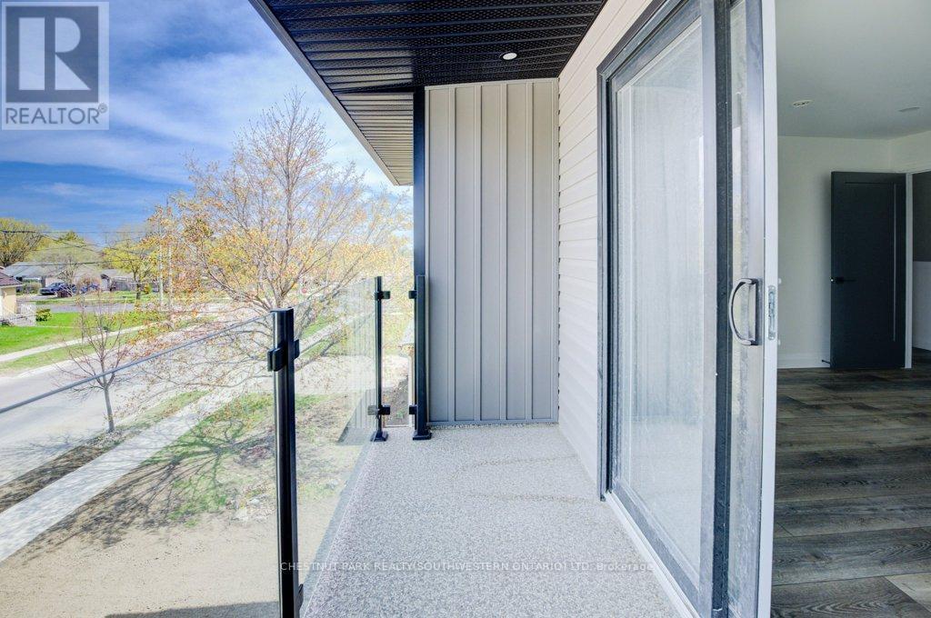 575 Guelph Street, Kitchener, ON - Outdoor With Exterior