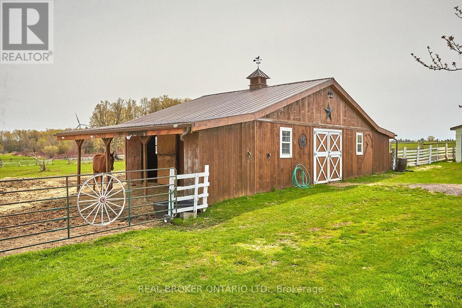 504224 89 Highway, Amaranth, ON - Outdoor