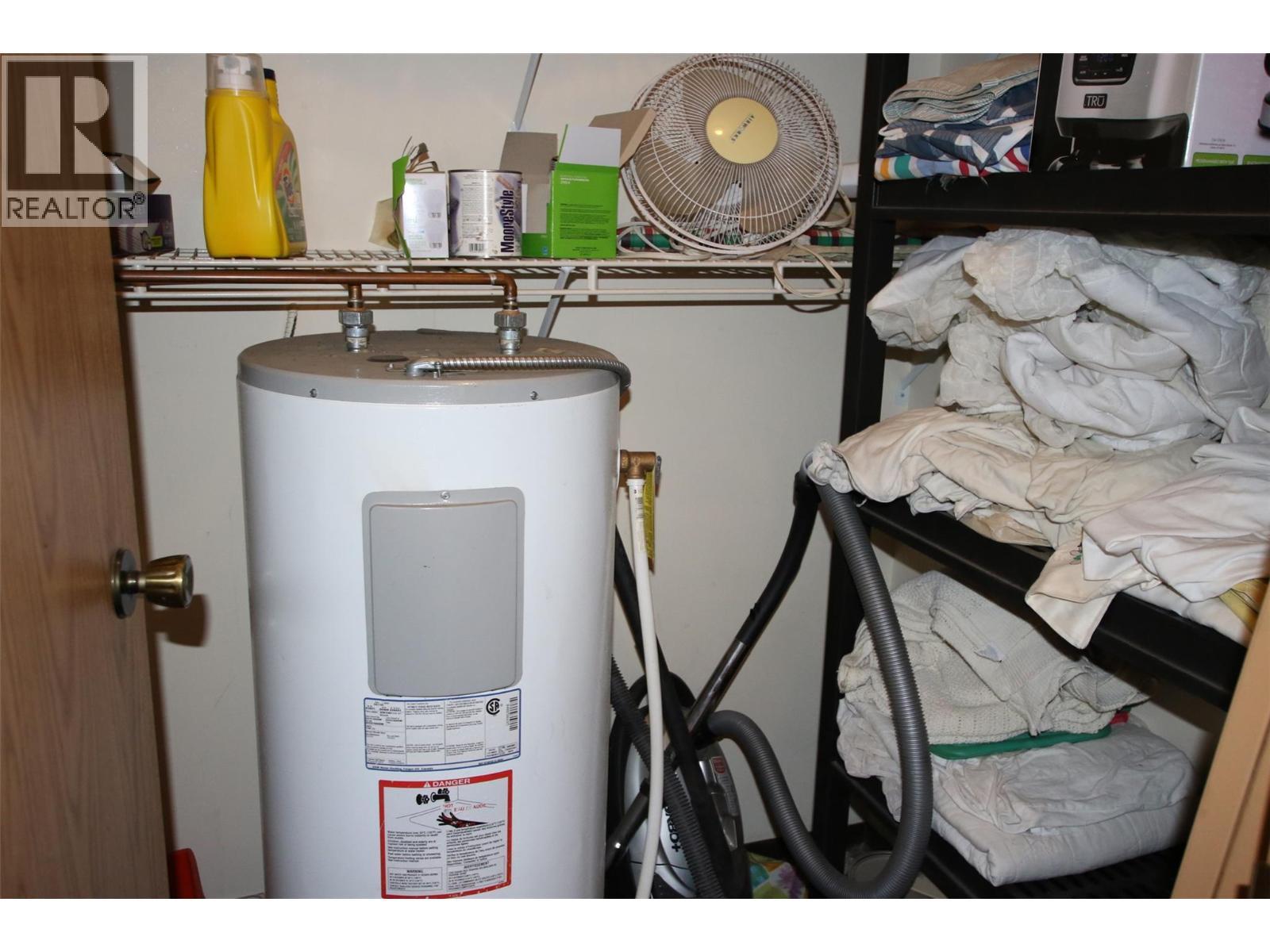 195 Chamberlain Crescent Unit# 206, Tumbler Ridge, BC - Indoor