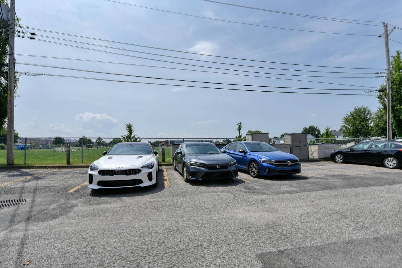 Stationnement - 21-54 Rue De Courcelle, Repentigny (Repentigny), QC - Outdoor