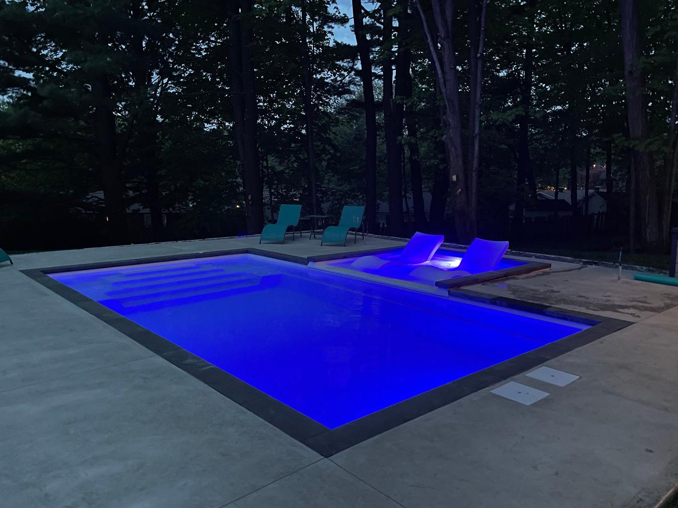 Piscine - 908 - 908A Tsse Bon-Air, Saint-Jérôme, QC - Outdoor With In Ground Pool