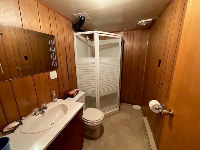 53 1St Street Ne, Erickson, MB - Indoor Photo Showing Bathroom